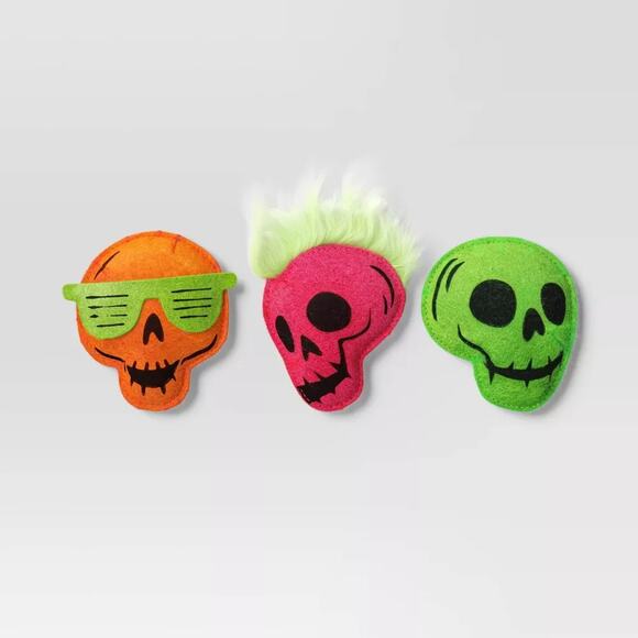 Halloween Multipack Retro Skull Plush Cat Toy Set - 3pc - Hyde and EEK! Boutique - Picture 1 of 3